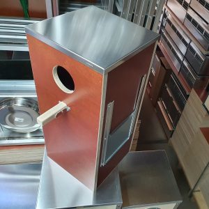 Broedblok 250 x 250 x 550 x 15 mm