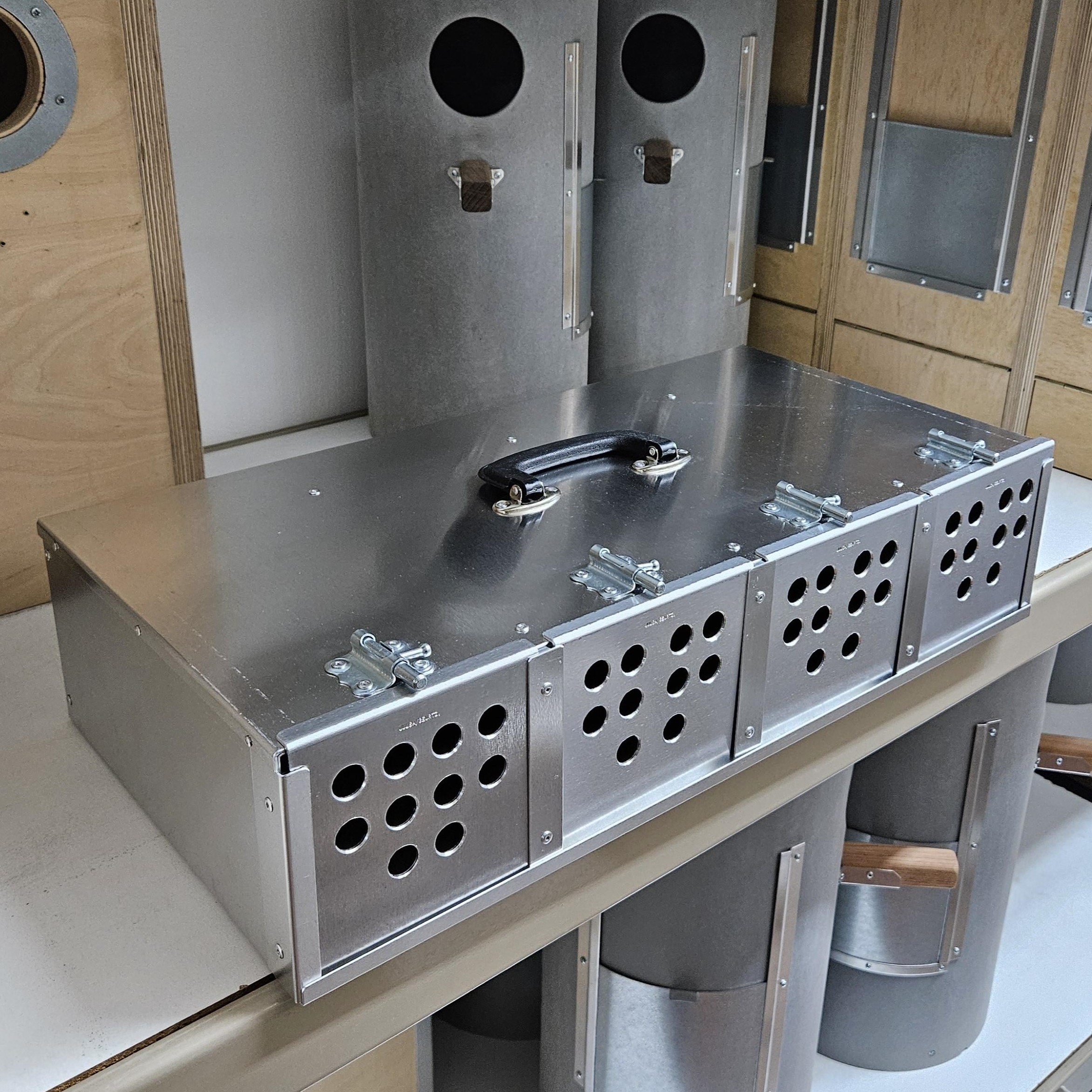 Transportbox 4) 540 x 275 x 120 mm