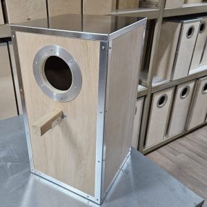 Broedblok 300 x 300 x 550 x 18 mm